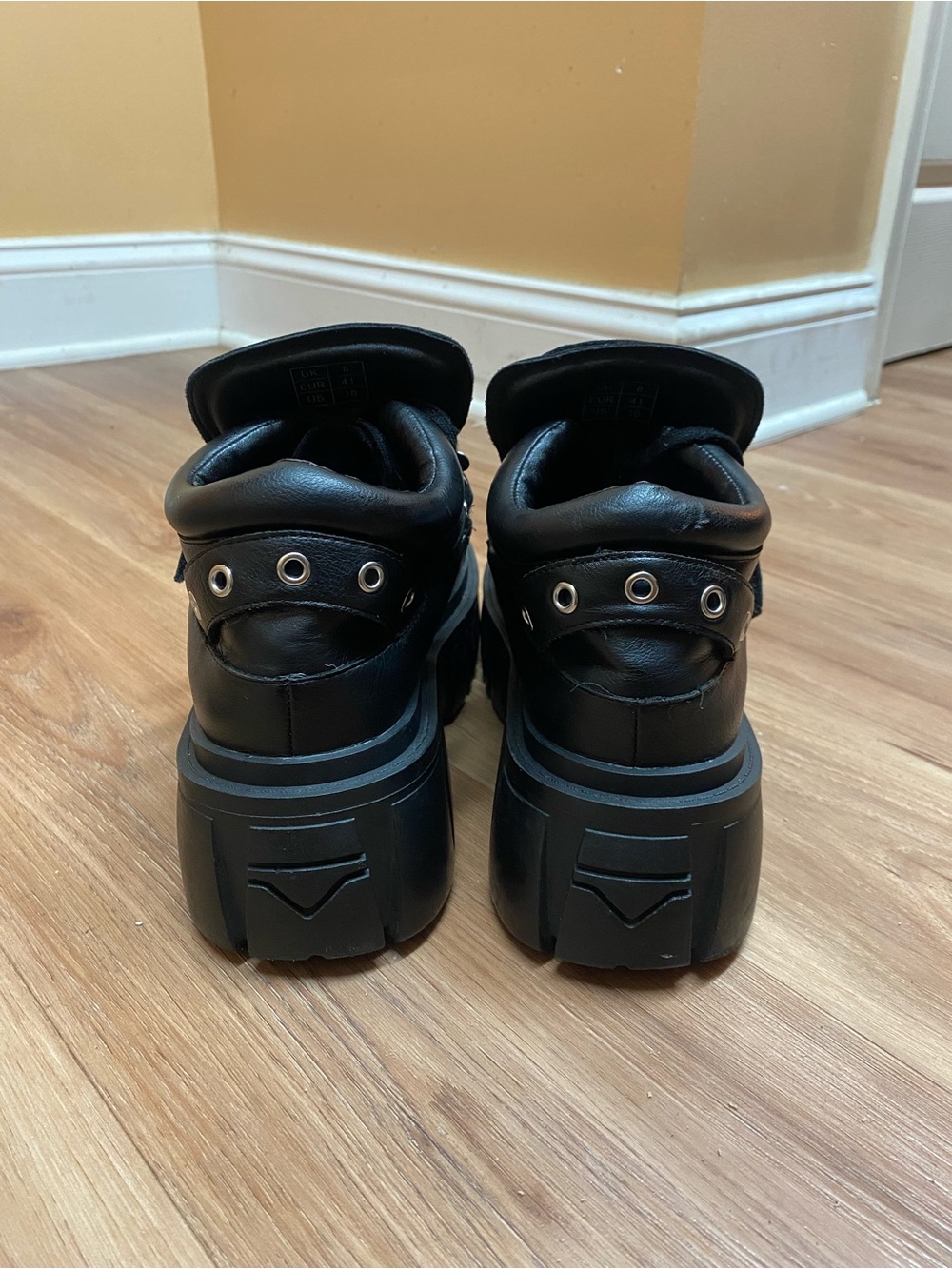 Rare KILLSTAR Livia Platform Trainers Size 10 - Picture 7 of 14